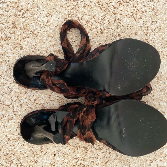 Nine West Lace-up Leopard-Print Sandals Size 91/2 - Picture 4 of 10